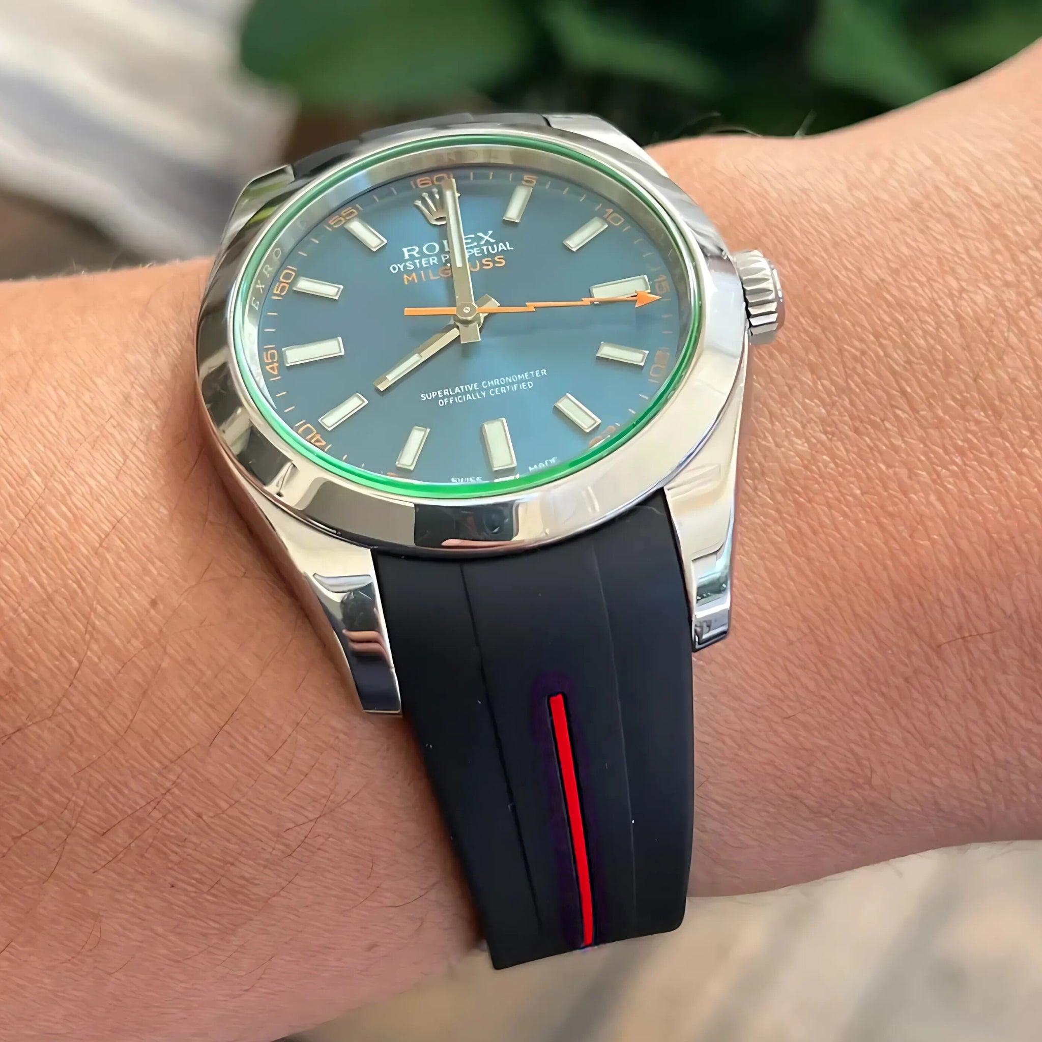 Faltschliessen Kautschukarmband für Rolex Milgauss – LuxLine® - Schwarz/Rot - Helvetus DE