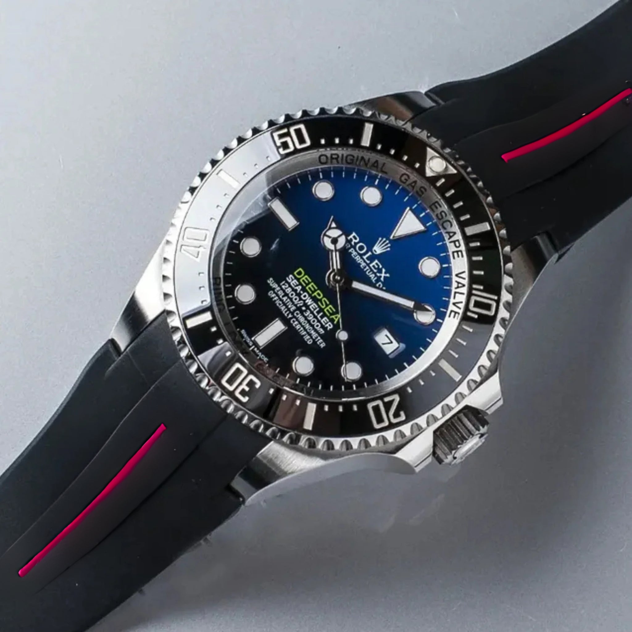Faltschliessen Kautschukarmband für Rolex Sea - Dweller Deepsea – Schwarz/Rot Linie | LuxLine® - Helvetus DE