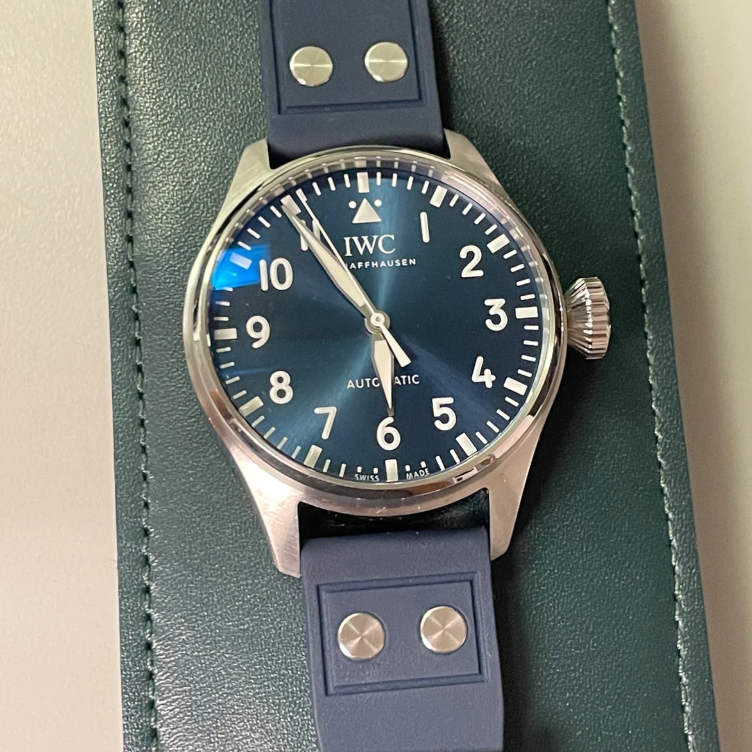 FKM Kautschukarmband – Für IWC Portugieser/Aquatimer/Alle Pilot Modelle/Portugieser/Portofino – Dunkel Blau - Mit Nieten - Helvetus DE