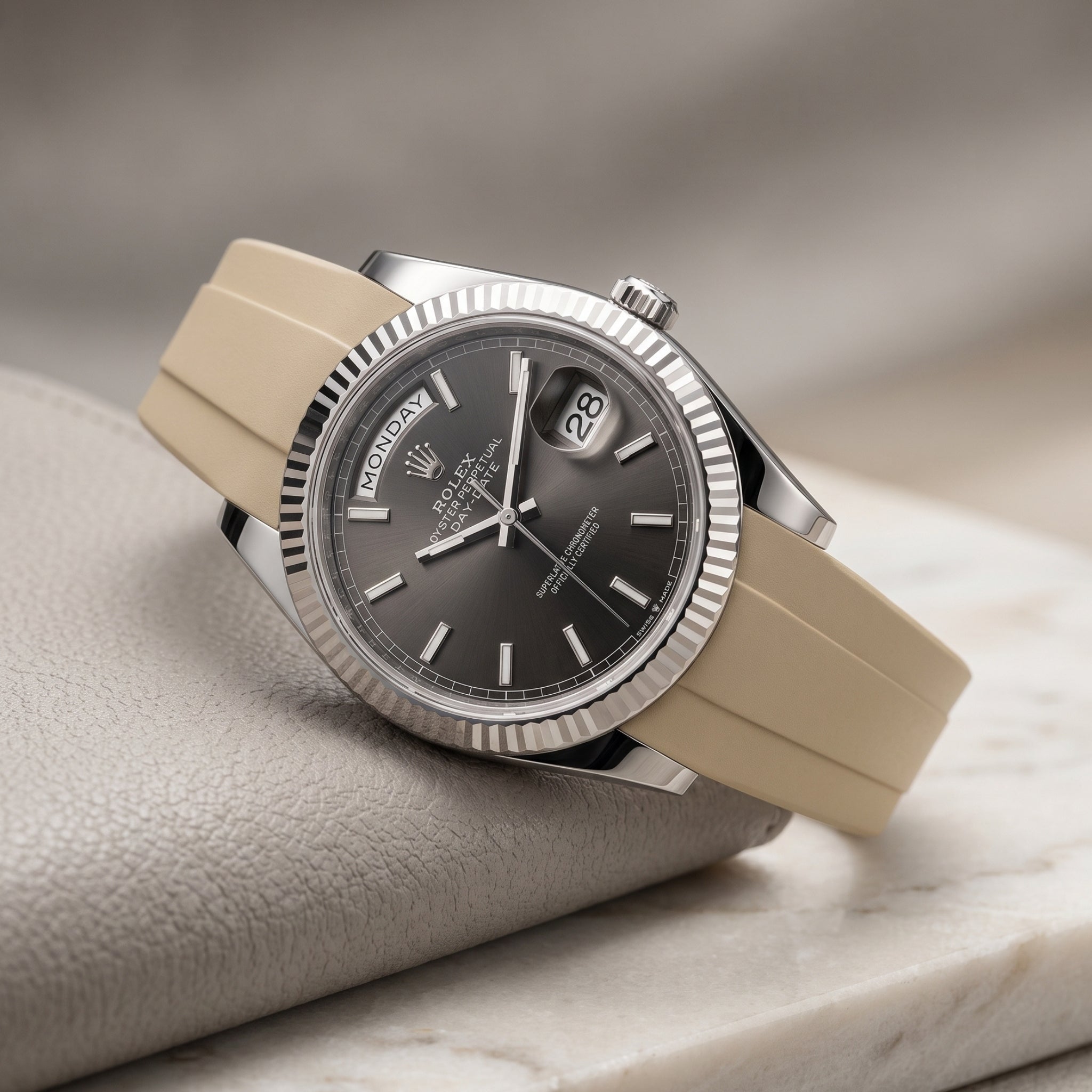 Kautschukarmband für Rolex Day-Date 40mm – Beige - Helvetus