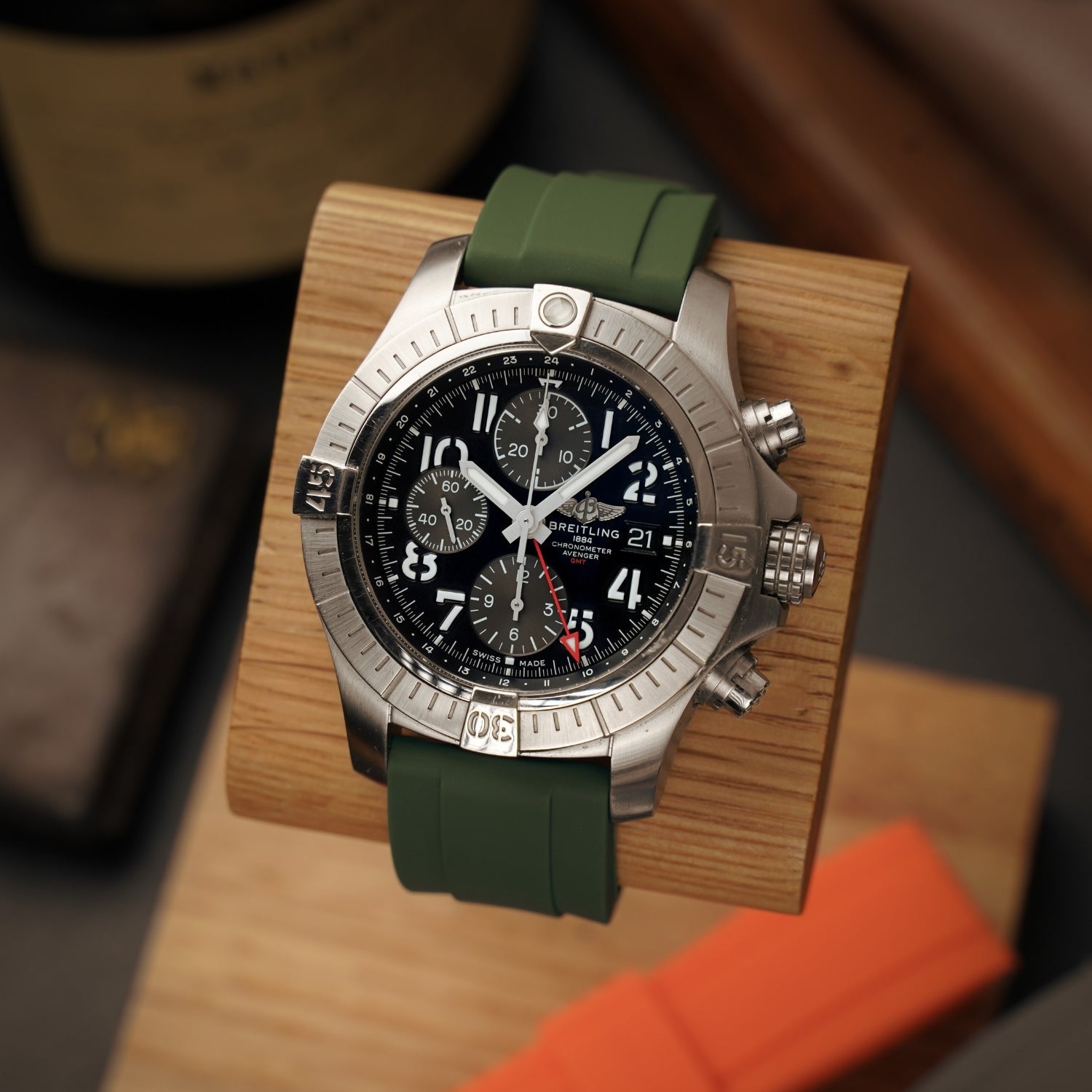 Kautschukarmband – Für alle Breitling Avenger Modelle – Olivgrün - Helvetus DE