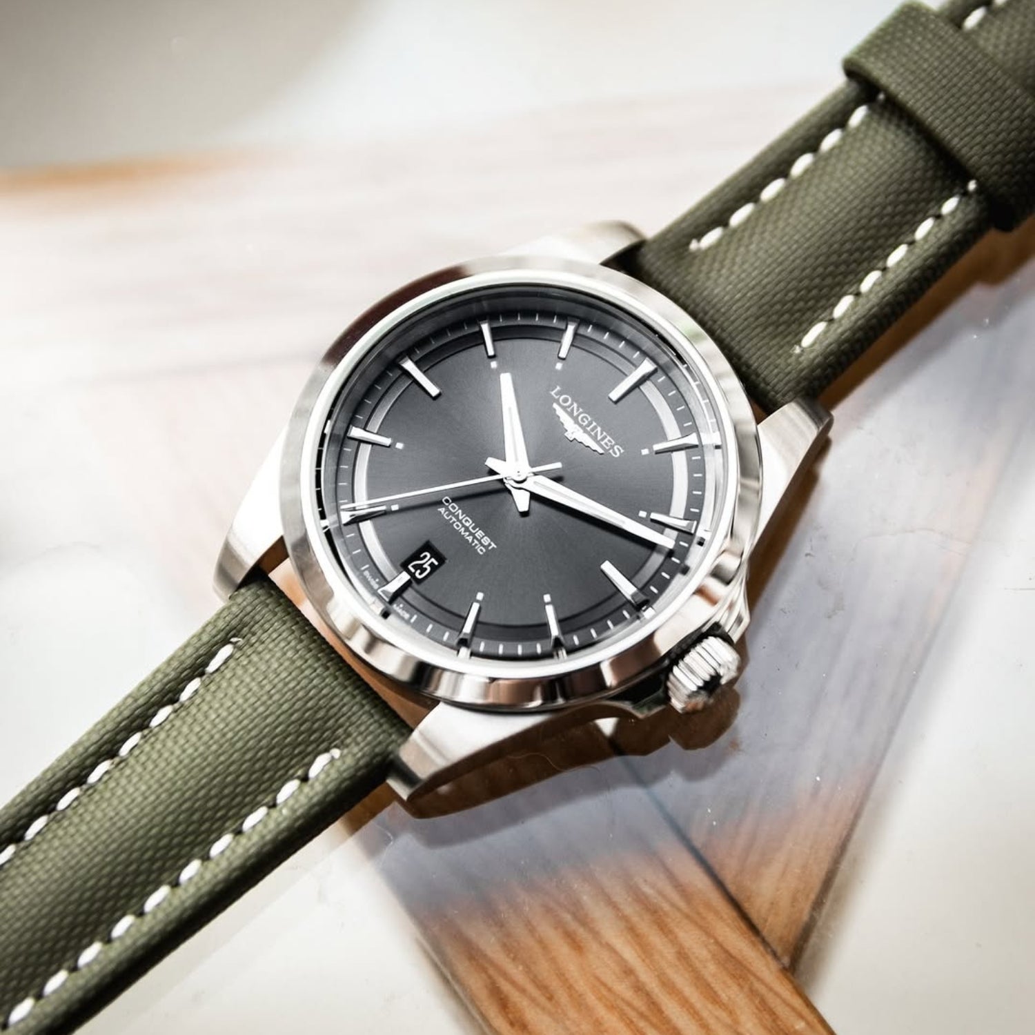 Sailcloth Armband – FKM Kautschuk – Grün/Weiss – MarinerTex™ von Helvetus® - Helvetus DE